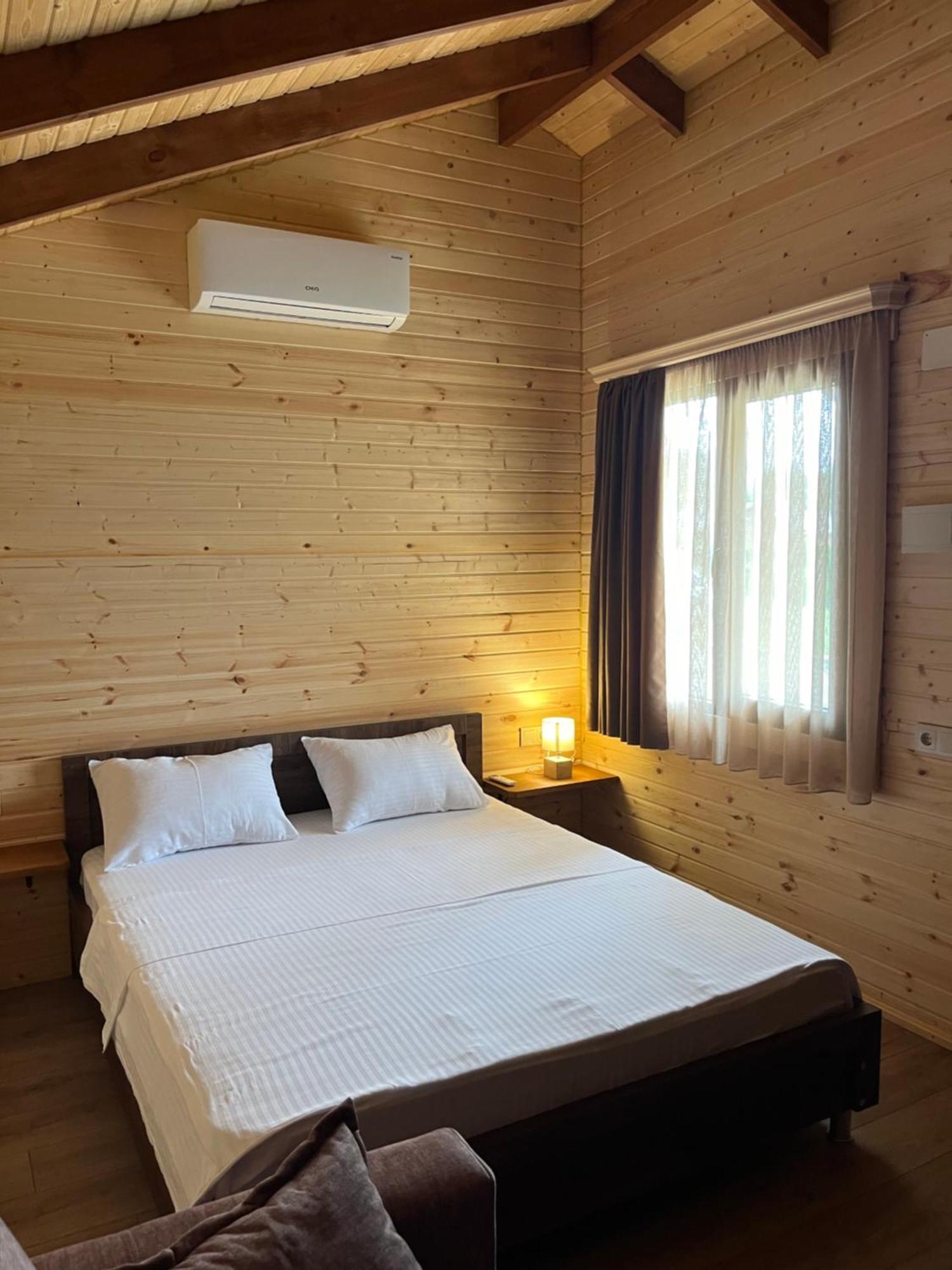 Finca Idoize Camping Hotel Akhmeta Exterior foto